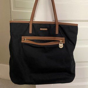 Michael Kors Tote